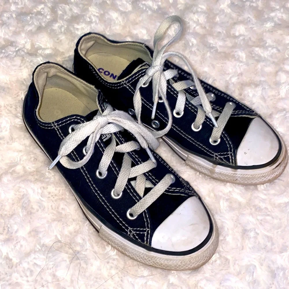 Youth Converse
